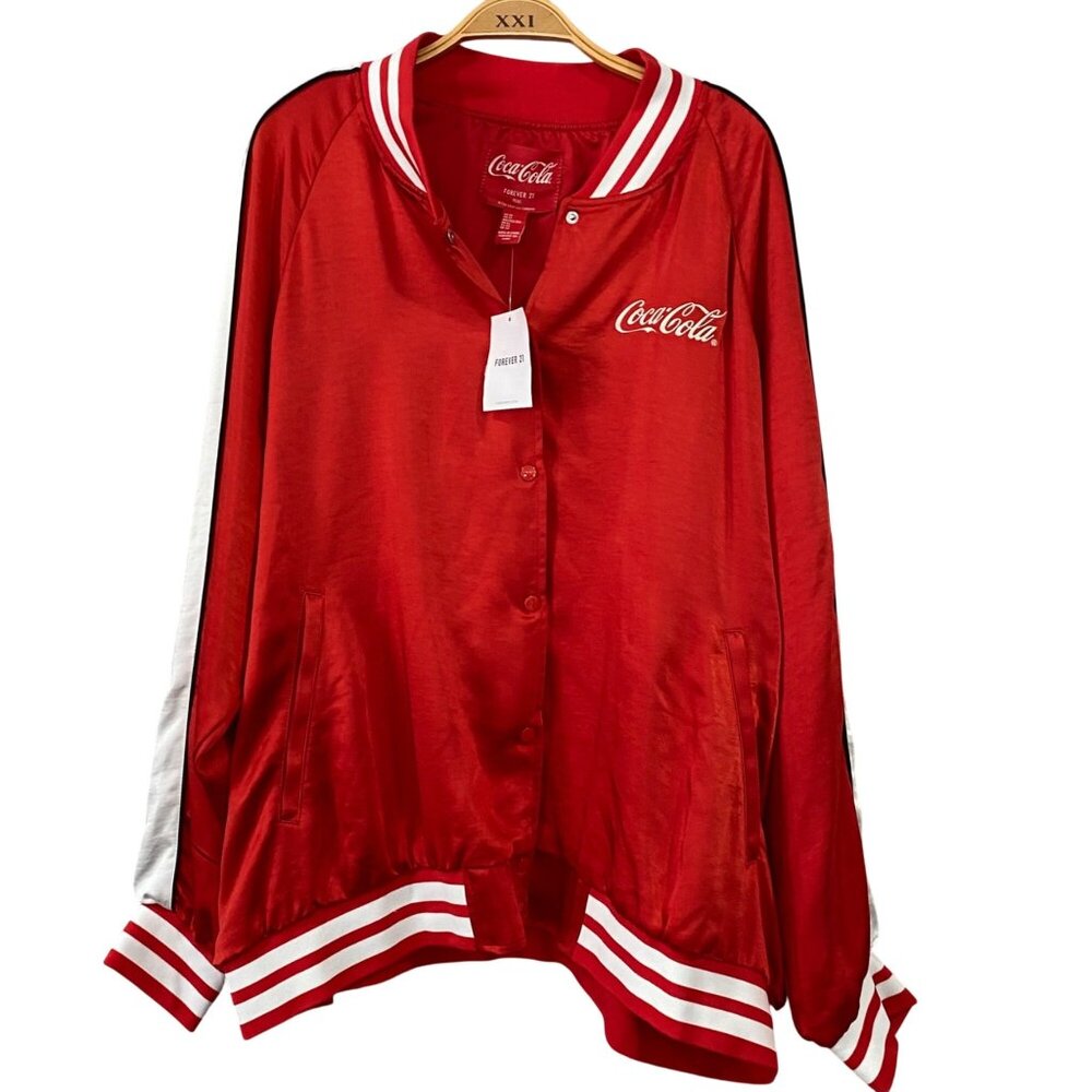 ❤️Coca Cola Classic licensed Satin Bomber Jacket 3X Forever 21 Plus sized NWT